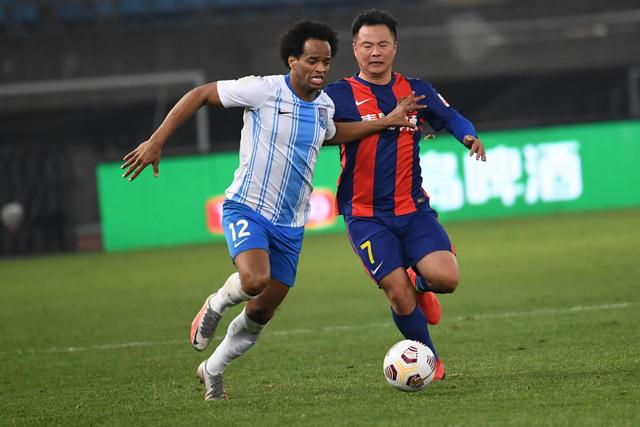 西甲-维尼修斯戴帽贝林厄姆破门 皇马4-0胜